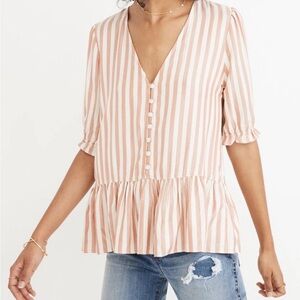 Madewell Courtyard Striped Ruffle-Hem Blouse Top XXS
16” pit to pit 20” length